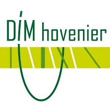 DIM Hoveniersbedrijf ondersteunt de watersportvereniging bij de groenvoorziening rondom het clubgebouw